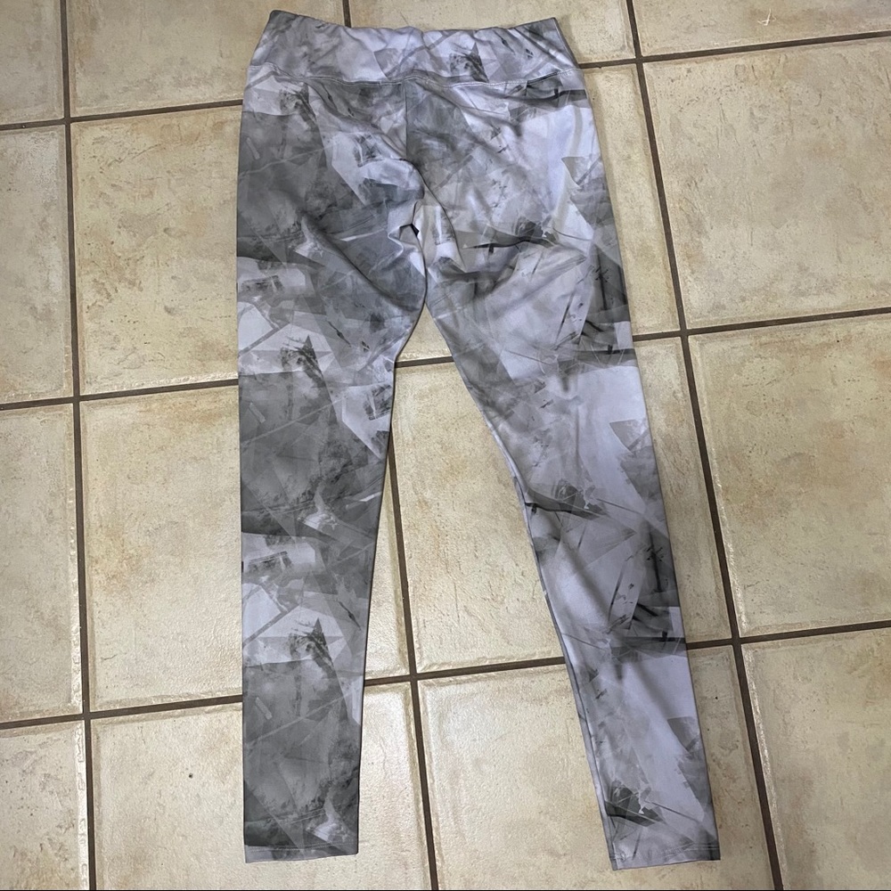 solow marble leggings